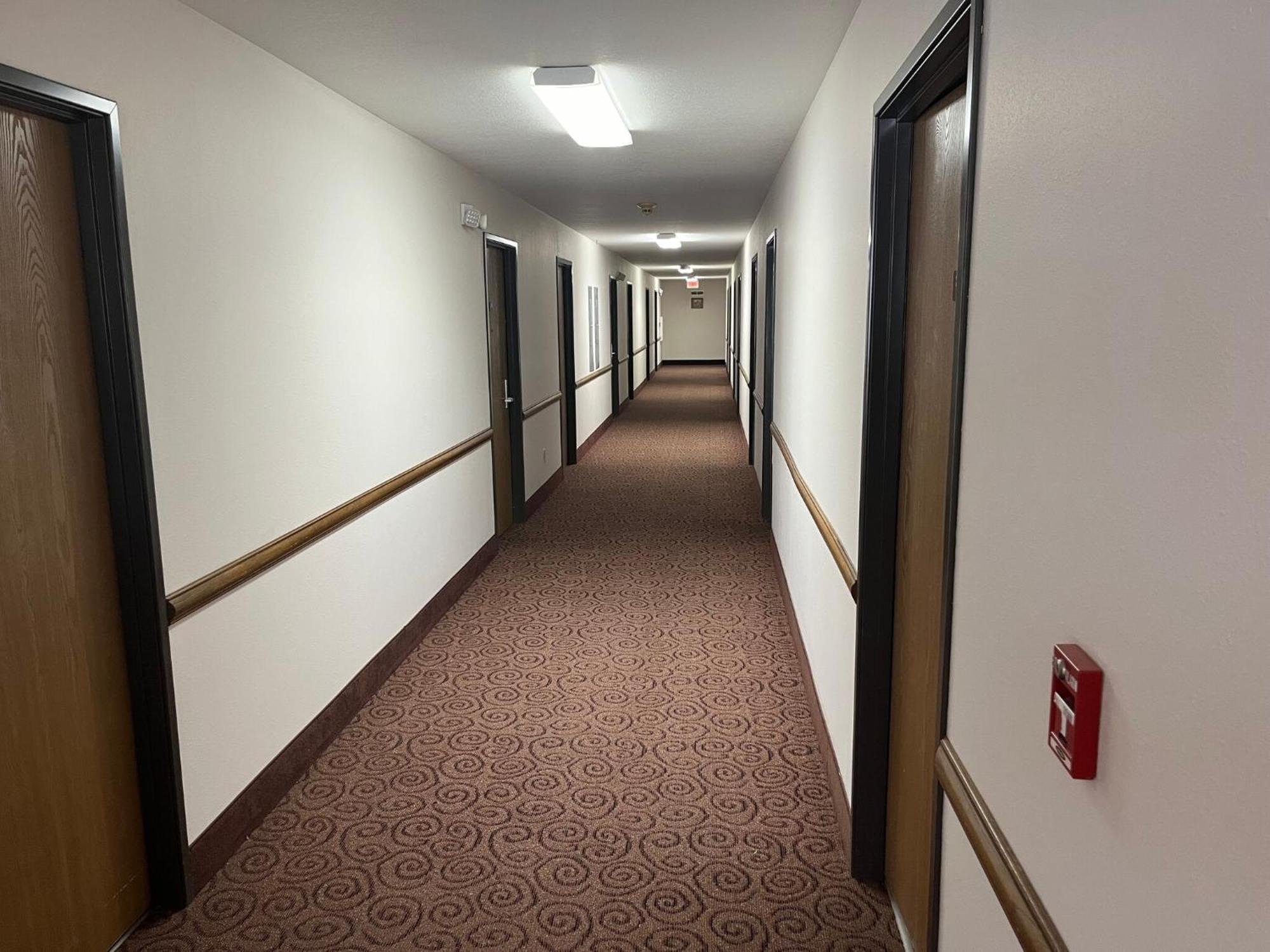 Country Haven Inn Burlington Экстерьер фото